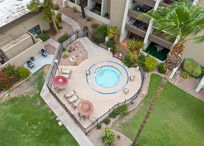 Cozy 2br W Pool Near Old Town Scottsdale